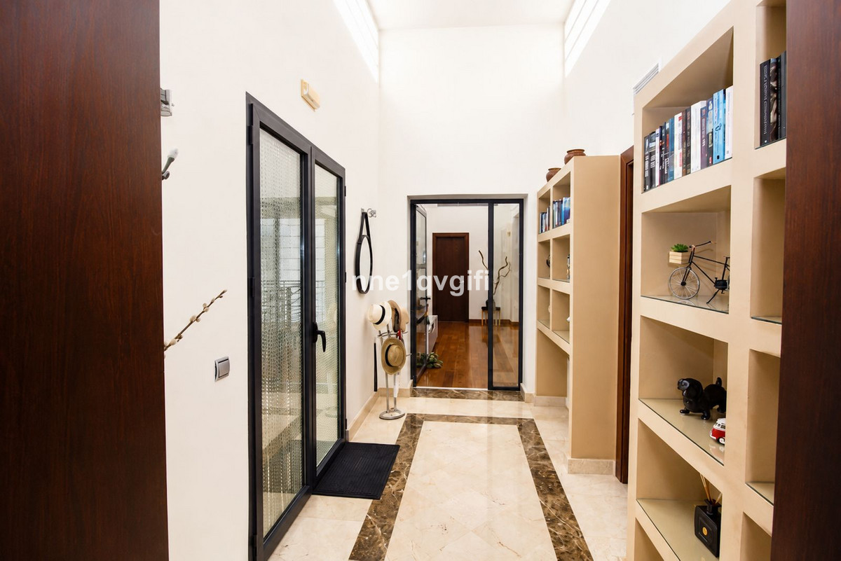 Vrijstaande Villa te koop in Coín | 5 slaapkamers H5447311
