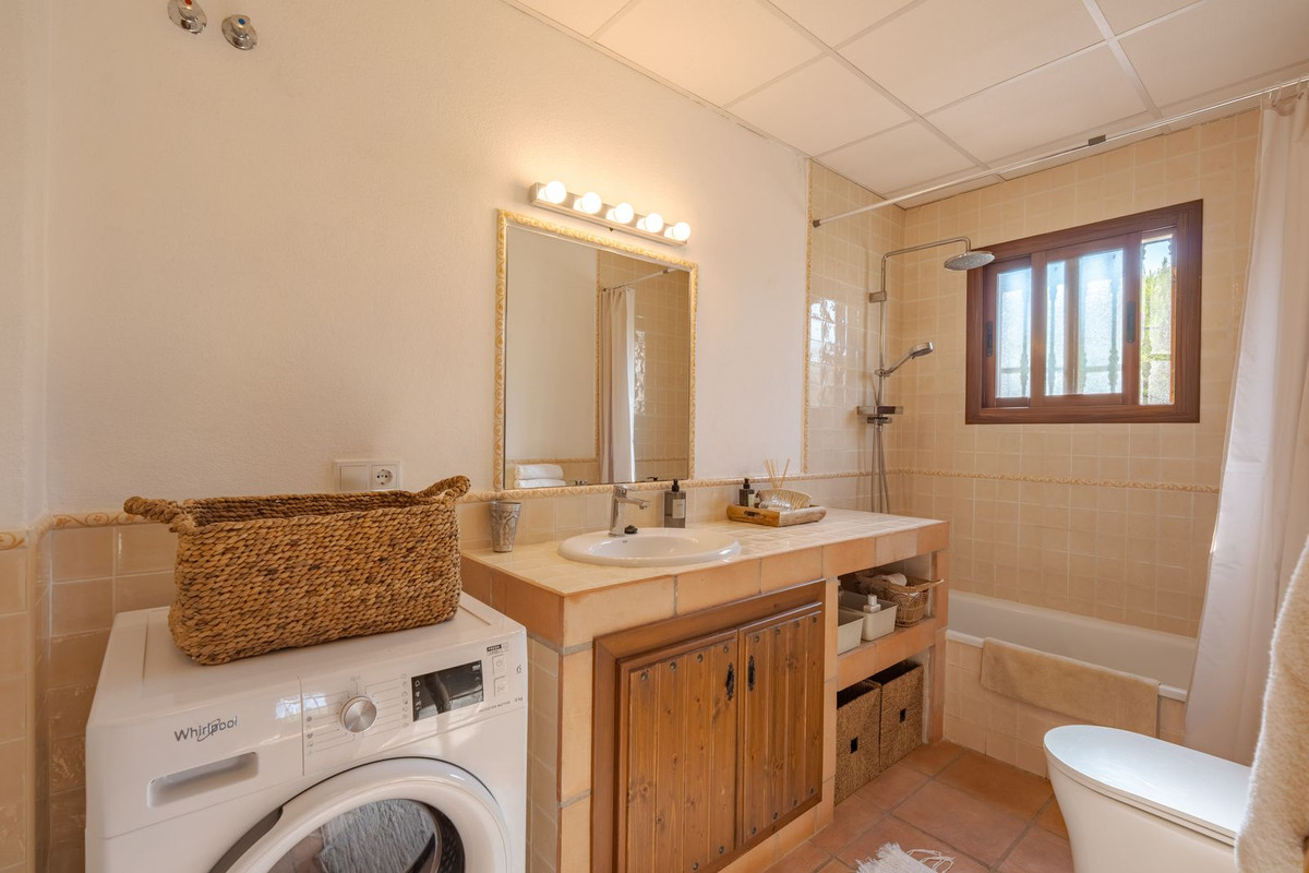 Property main view 33