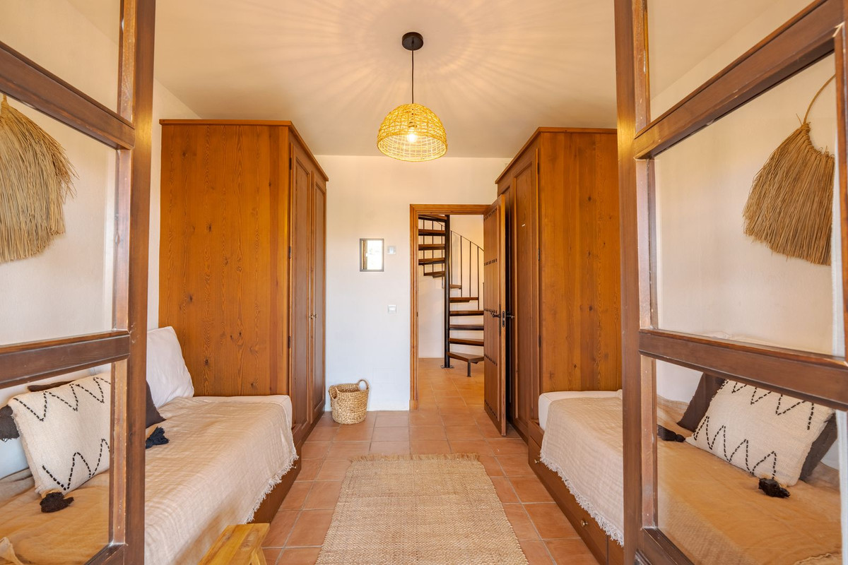 Property main view 34