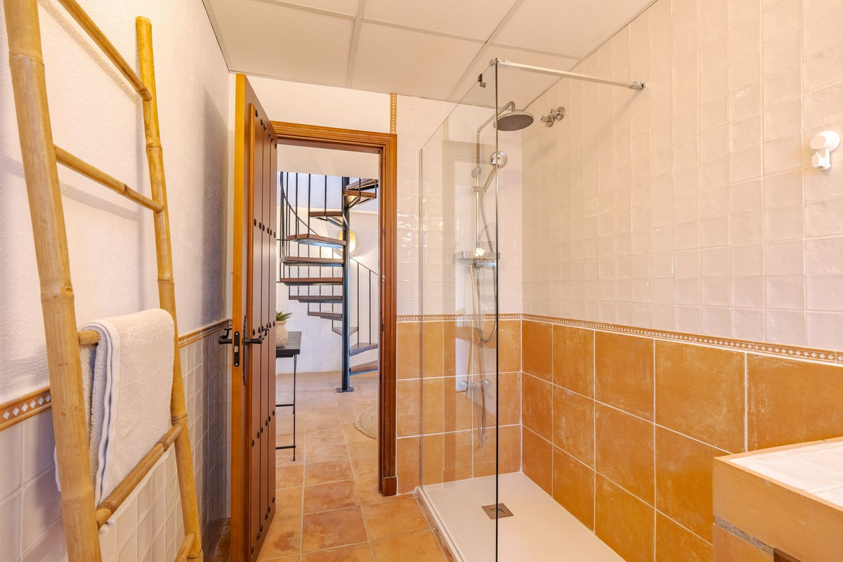 Property main view 45