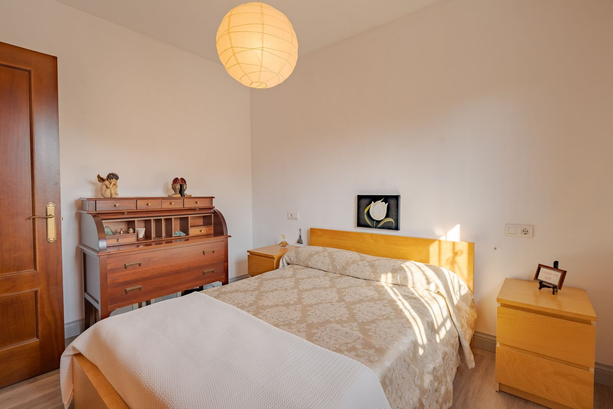 Vrijstaande Villa te koop in Coín | 3 slaapkamers H5461279