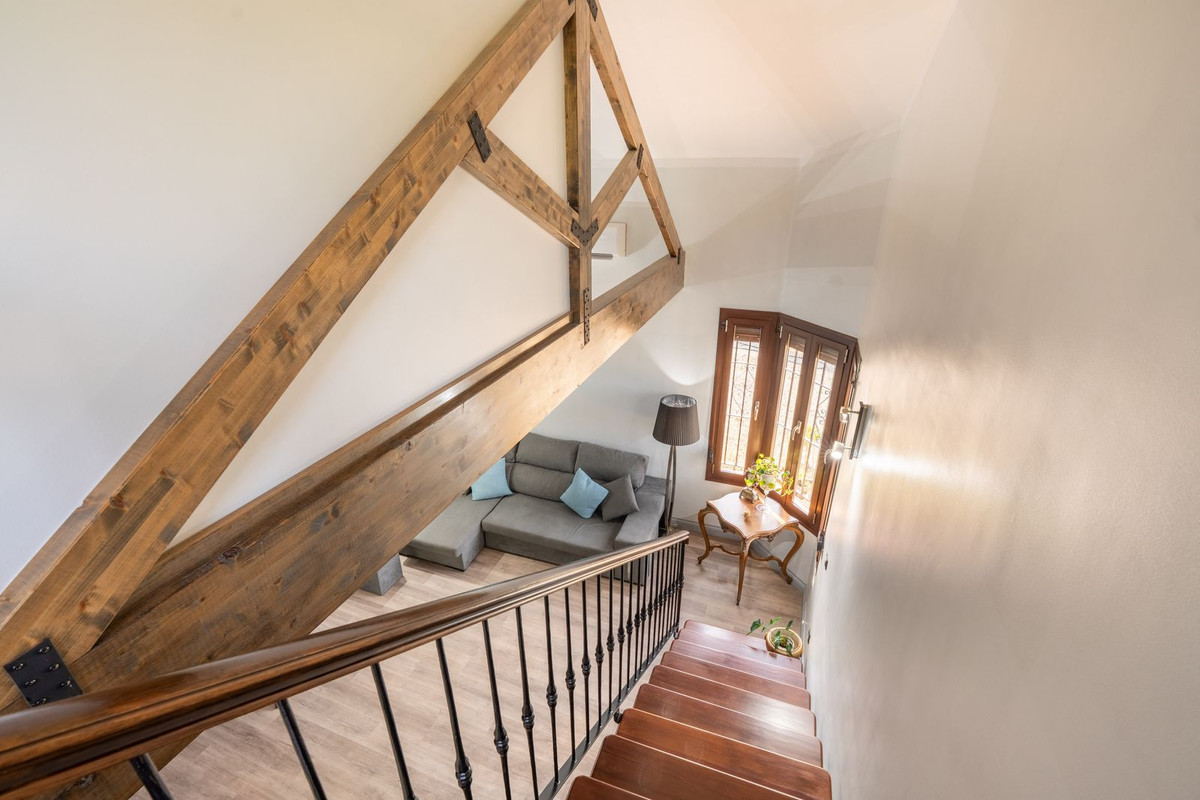 Vrijstaande Villa te koop in Coín | 3 slaapkamers H5461279