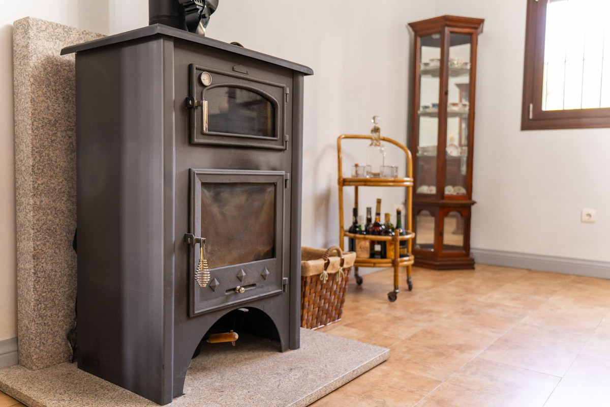 Vrijstaande Villa te koop in Coín | 3 slaapkamers H5461279