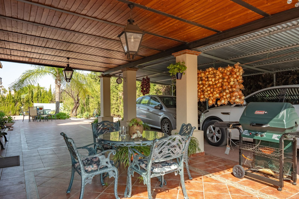 Vrijstaande Villa te koop in Coín | 3 slaapkamers H5461279