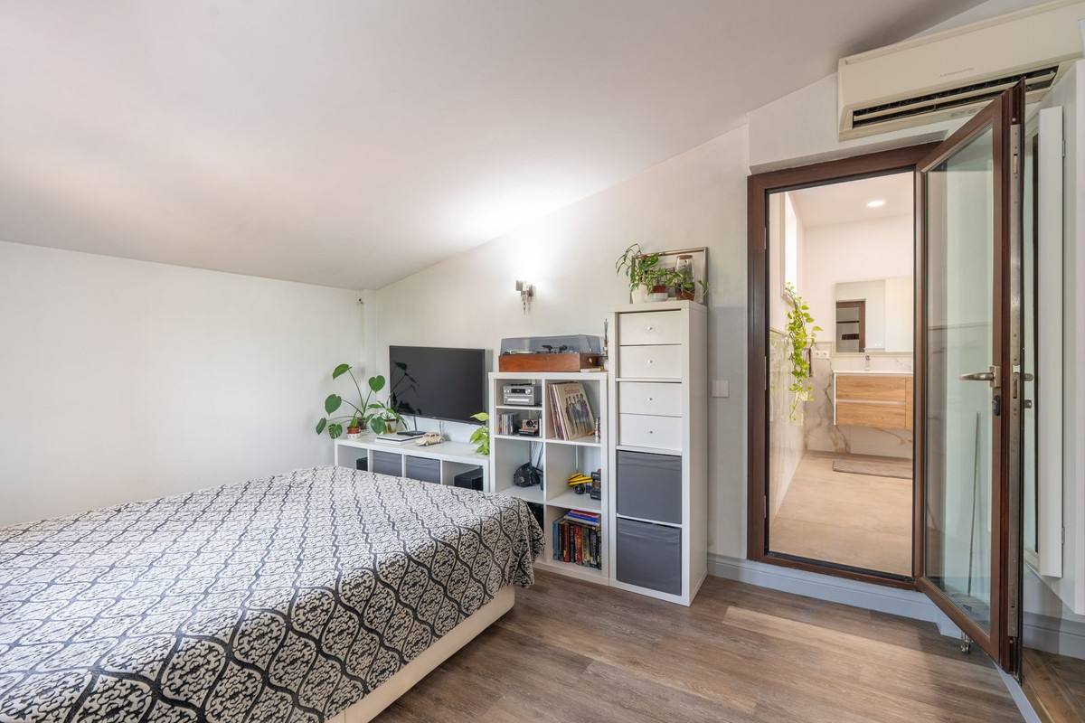 Vrijstaande Villa te koop in Coín | 3 slaapkamers H5461279