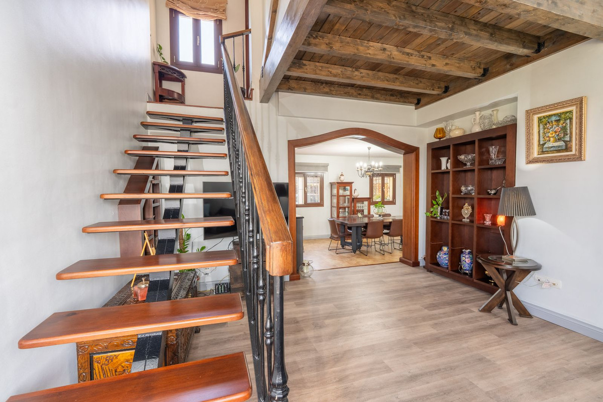 Vrijstaande Villa te koop in Coín | 3 slaapkamers H5461279