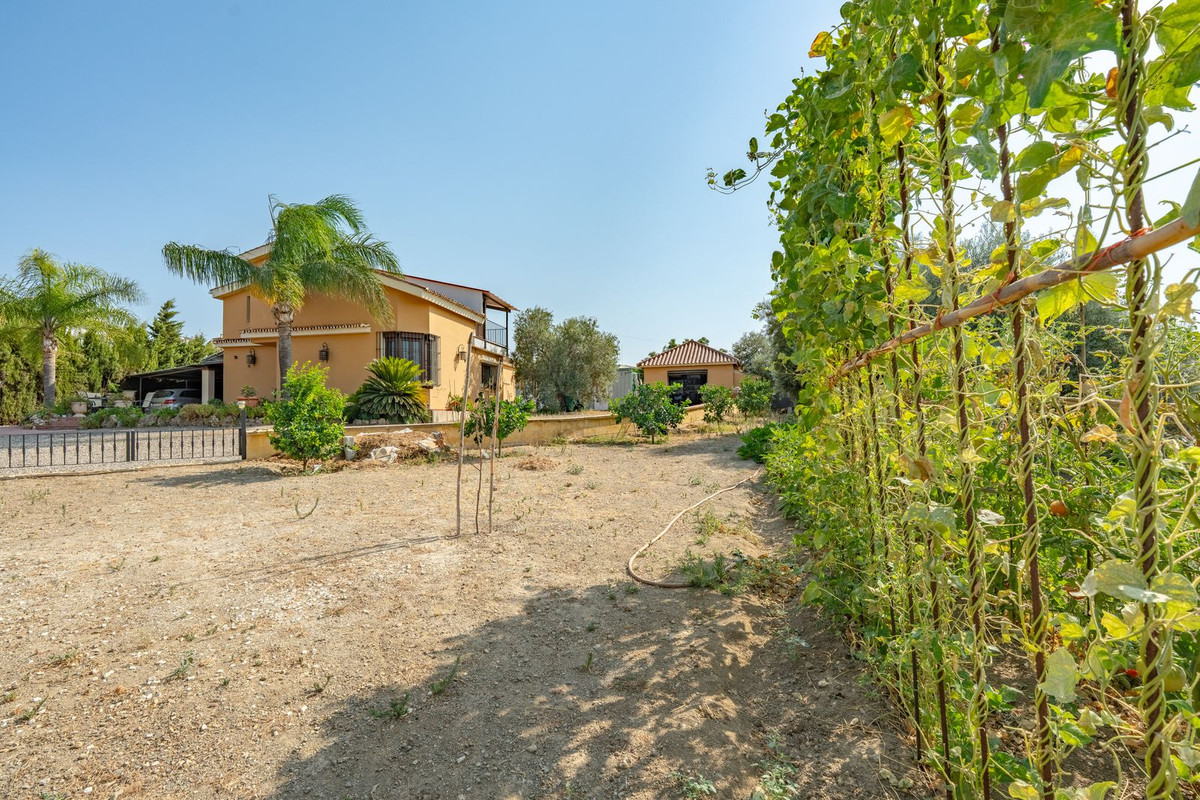 Vrijstaande Villa te koop in Coín | 3 slaapkamers H5461279