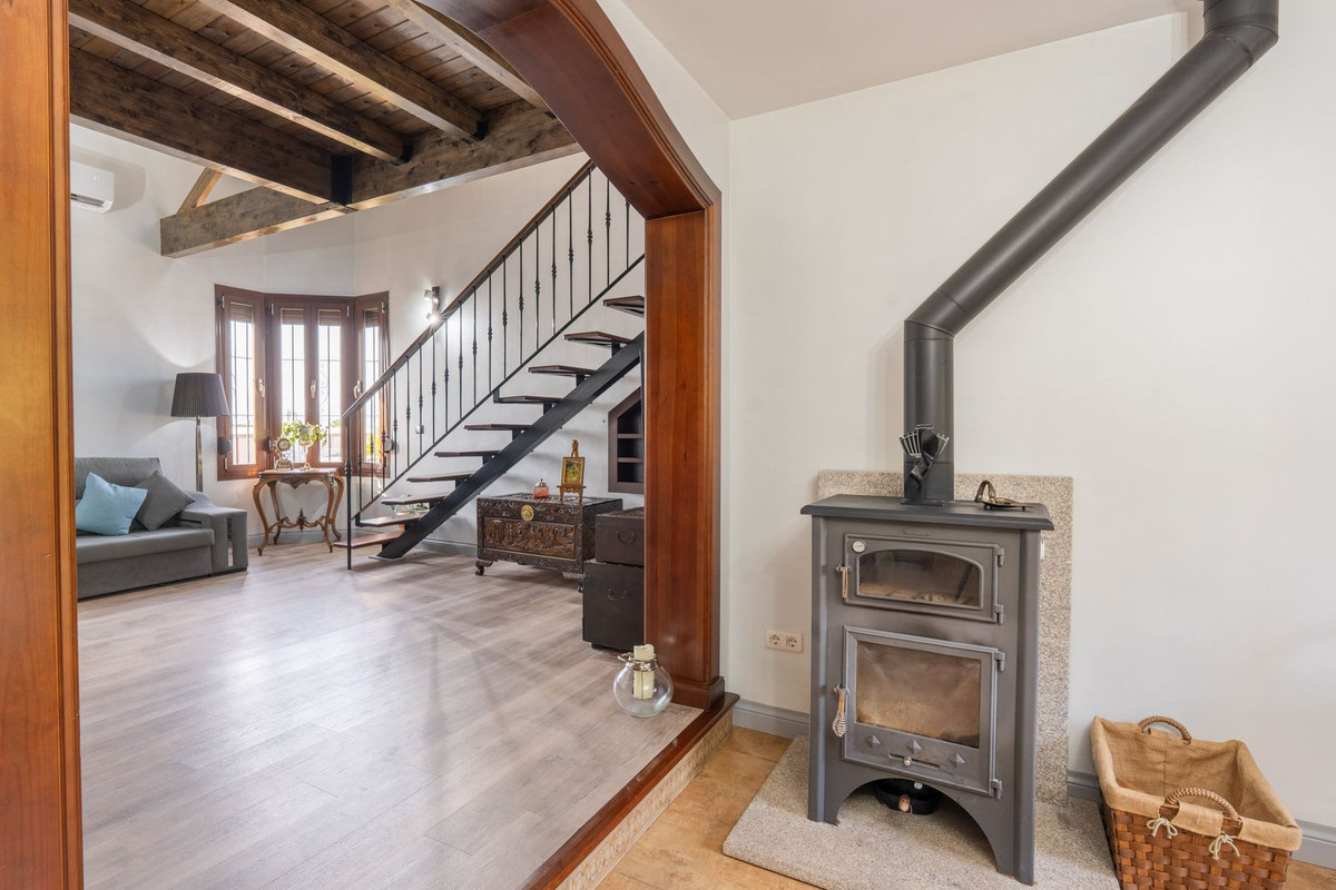 Vrijstaande Villa te koop in Coín | 3 slaapkamers H5461279