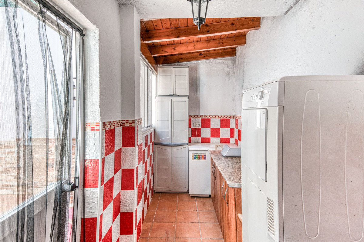 Geschakelde Woning te koop in Coín | 4 slaapkamers H5465371