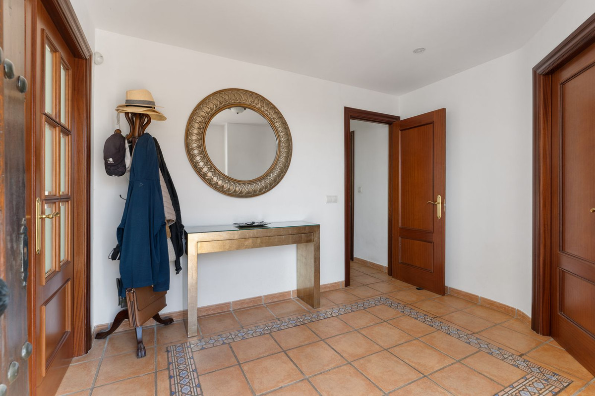 Geschakelde Woning te koop in Coín | 4 slaapkamers H5476765