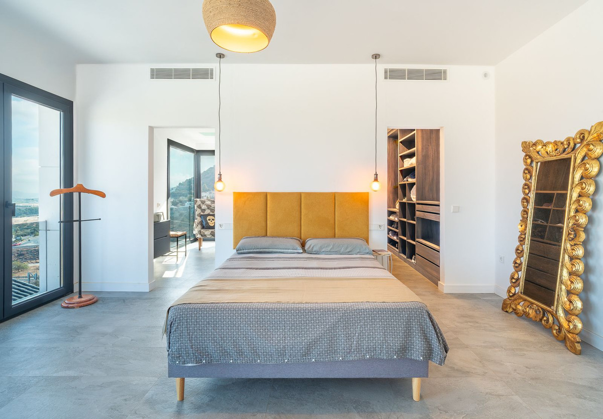 Property main view 14