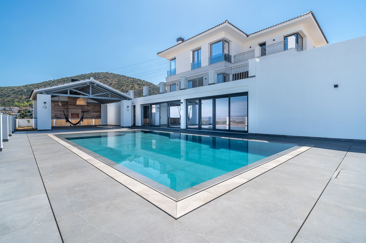 Property main view 33