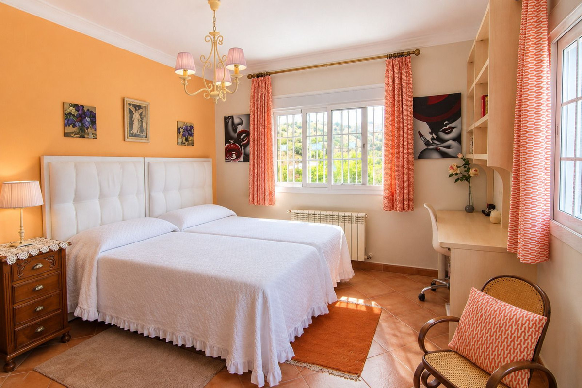 Property main view 52
