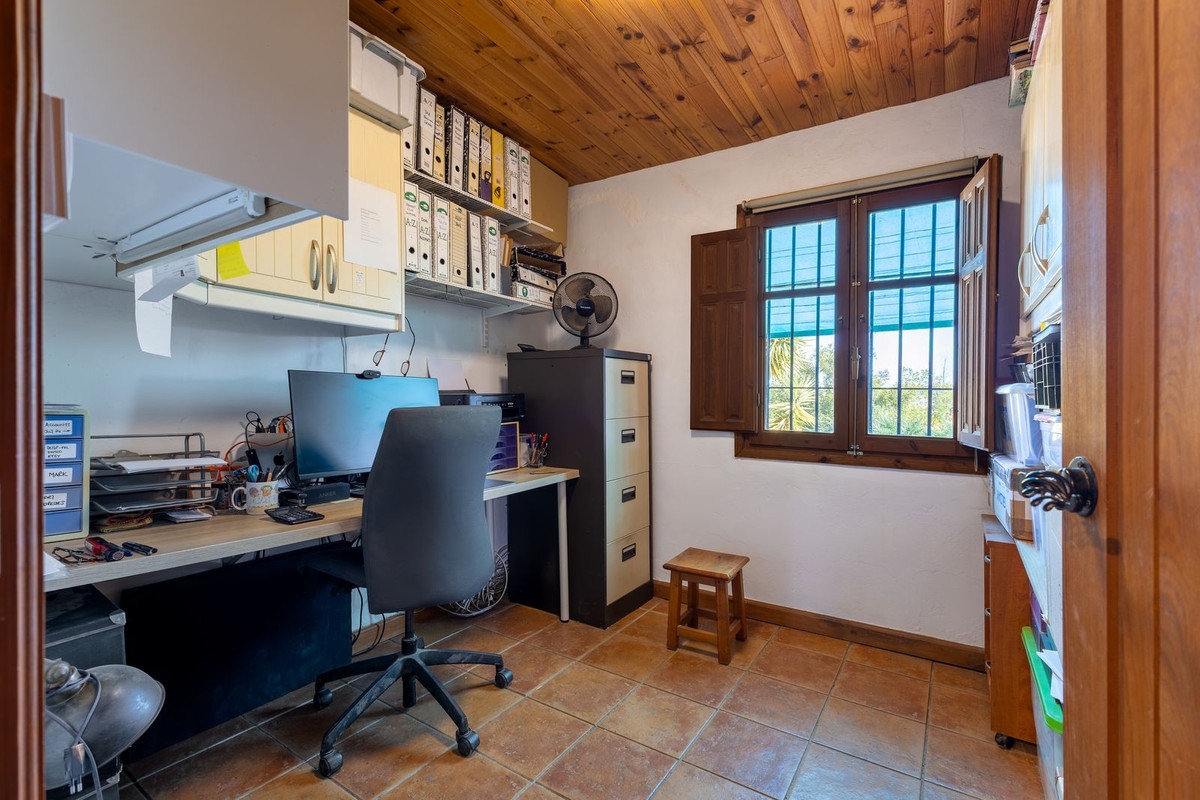 Finca - Cortijo te koop in Coín | 3 slaapkamers H5504074