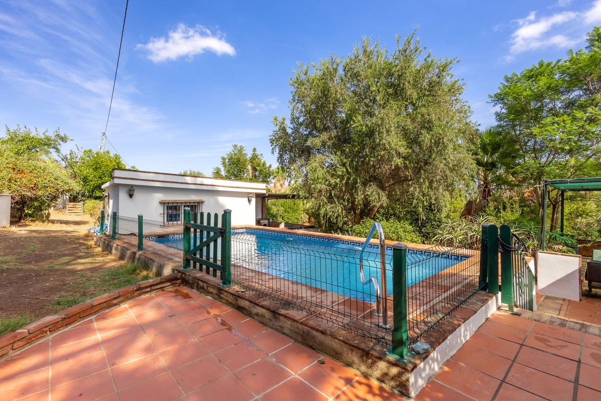 Finca - Cortijo te koop in Coín | 3 slaapkamers H5504074