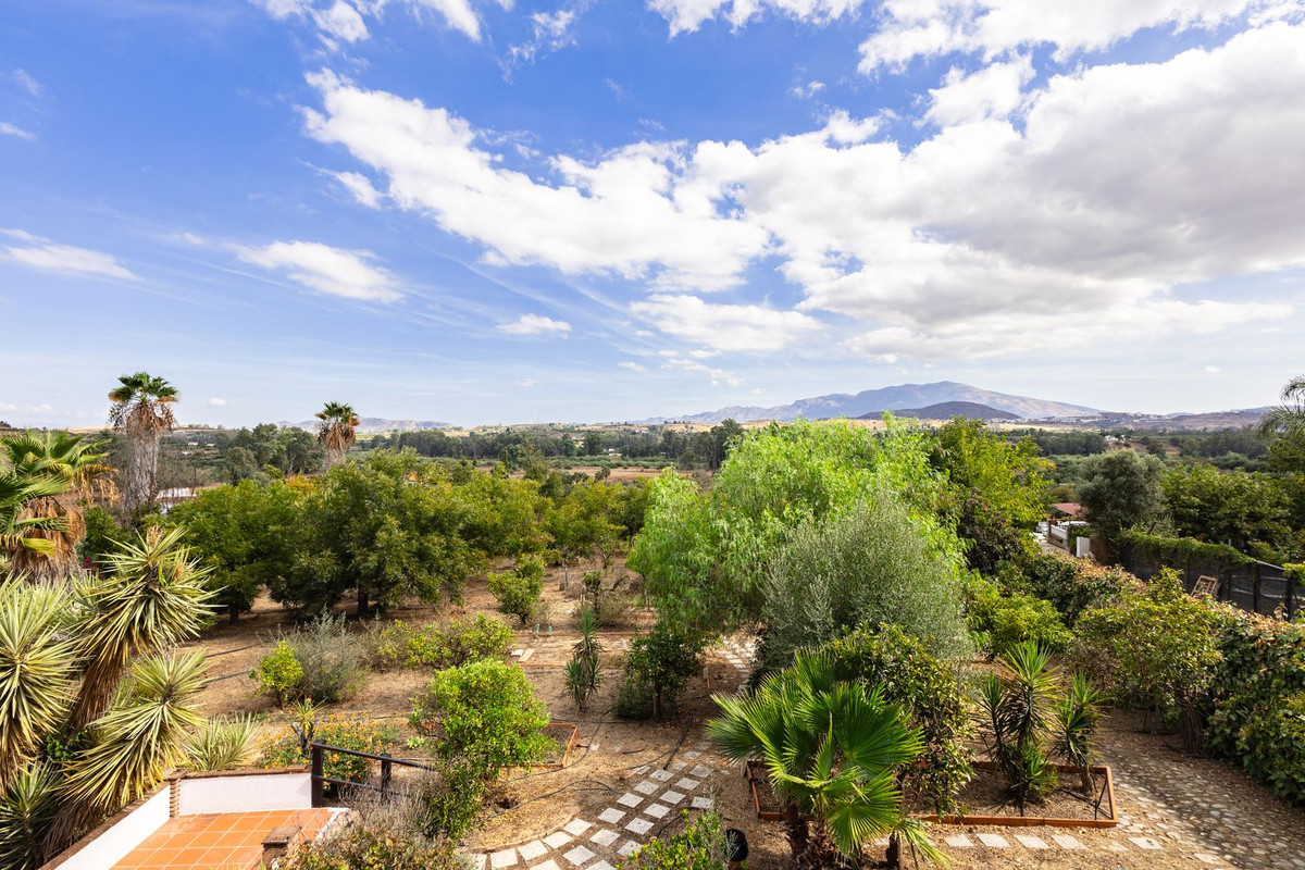 Finca - Cortijo te koop in Coín | 3 slaapkamers H5504074