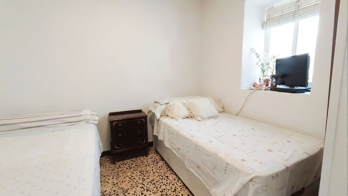 Geschakelde Woning te koop in Coín | 5 slaapkamers H5530402