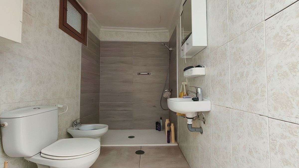 Geschakelde Woning te koop in Coín | 5 slaapkamers H5530402