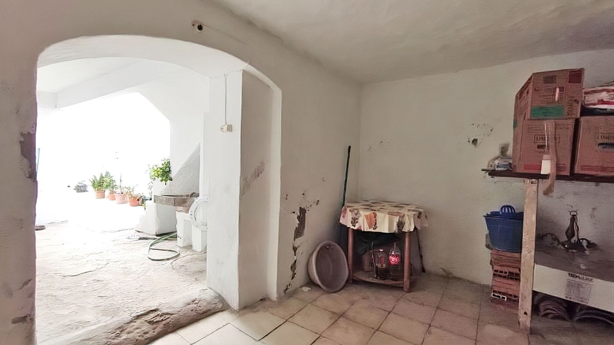 Geschakelde Woning te koop in Coín | 5 slaapkamers H5530402