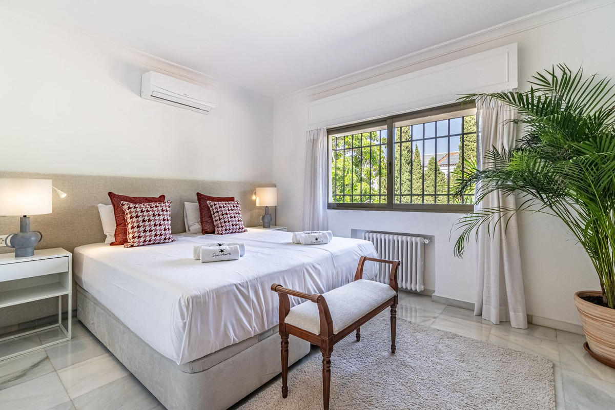 Vrijstaande Villa in Cortijo Blanco-28