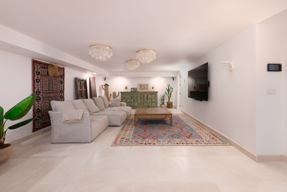 Huis te koop in Cortijo Blanco | 6 slaapkamers H5043874