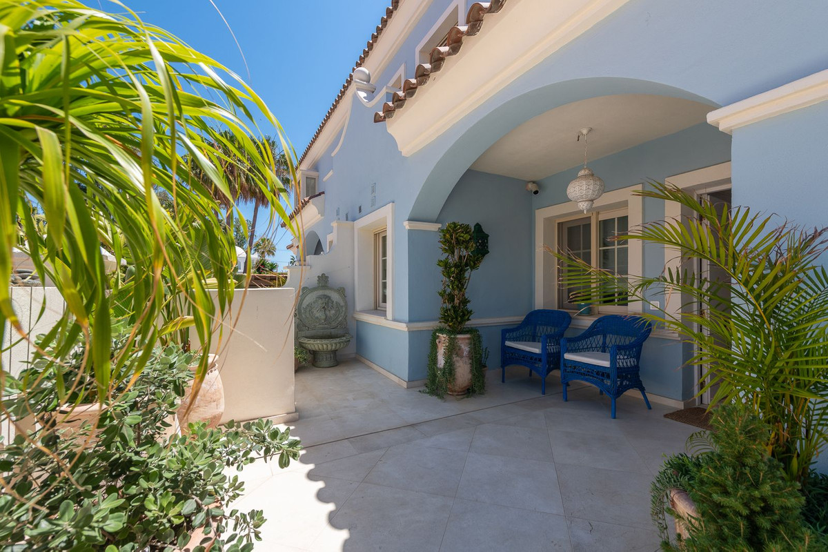 Huis te koop in Cortijo Blanco | 6 slaapkamers H5043874