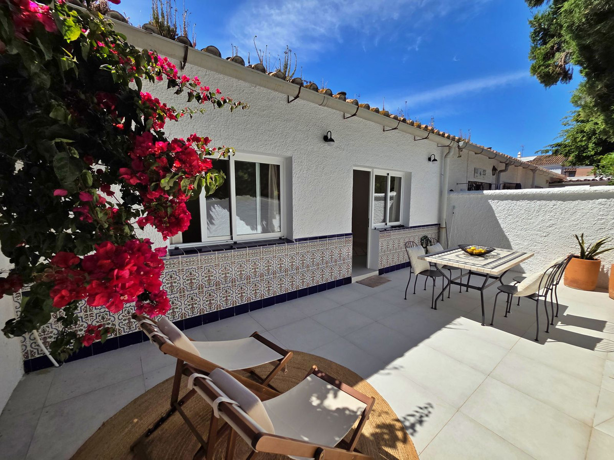 Bungalow te koop in Cortijo Blanco | 2 slaapkamers H5044729