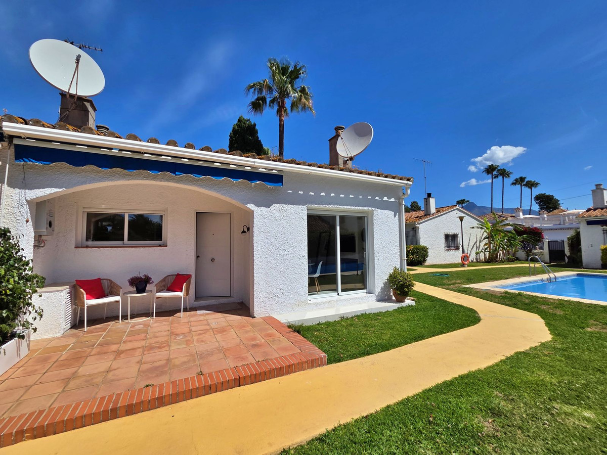 Bungalow te koop in Cortijo Blanco | 2 slaapkamers H5044729