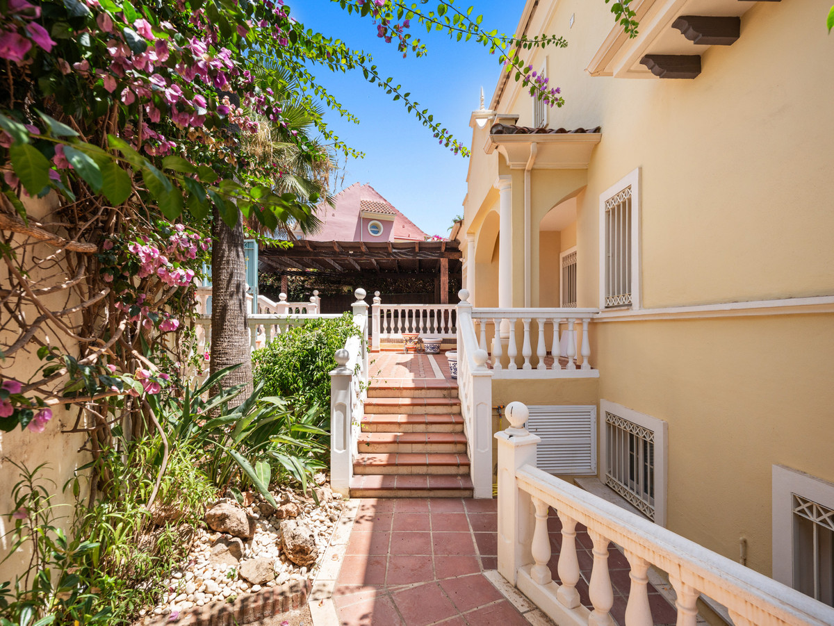 Property main view 45