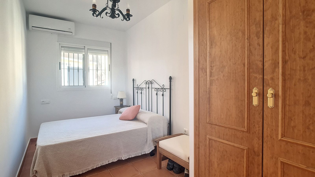Detached Villa te koop in Corumbela | 3 slaapkamers H4773745