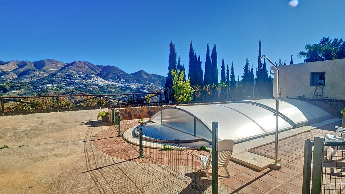 Detached Villa te koop in Corumbela | 3 slaapkamers H4773745