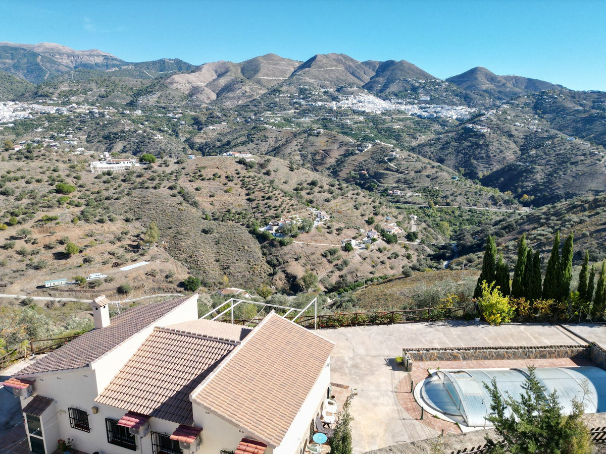 Detached Villa te koop in Corumbela | 3 slaapkamers H4773745