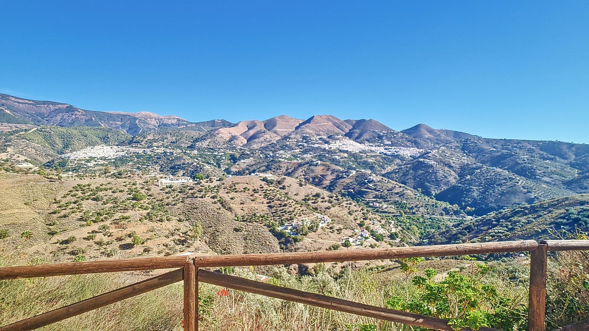 Detached Villa te koop in Corumbela | 3 slaapkamers H4773745