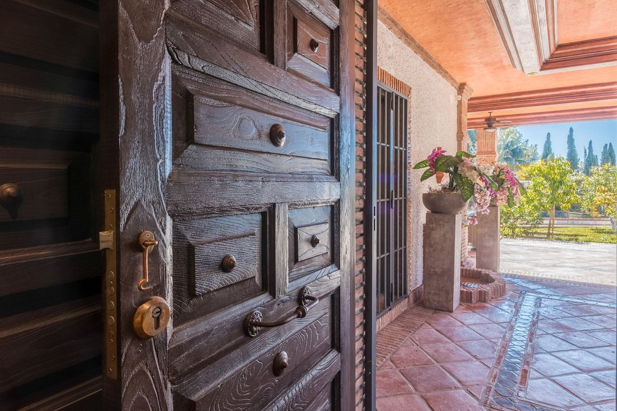 Huis te koop in Costabella | 4 slaapkamers H4621810