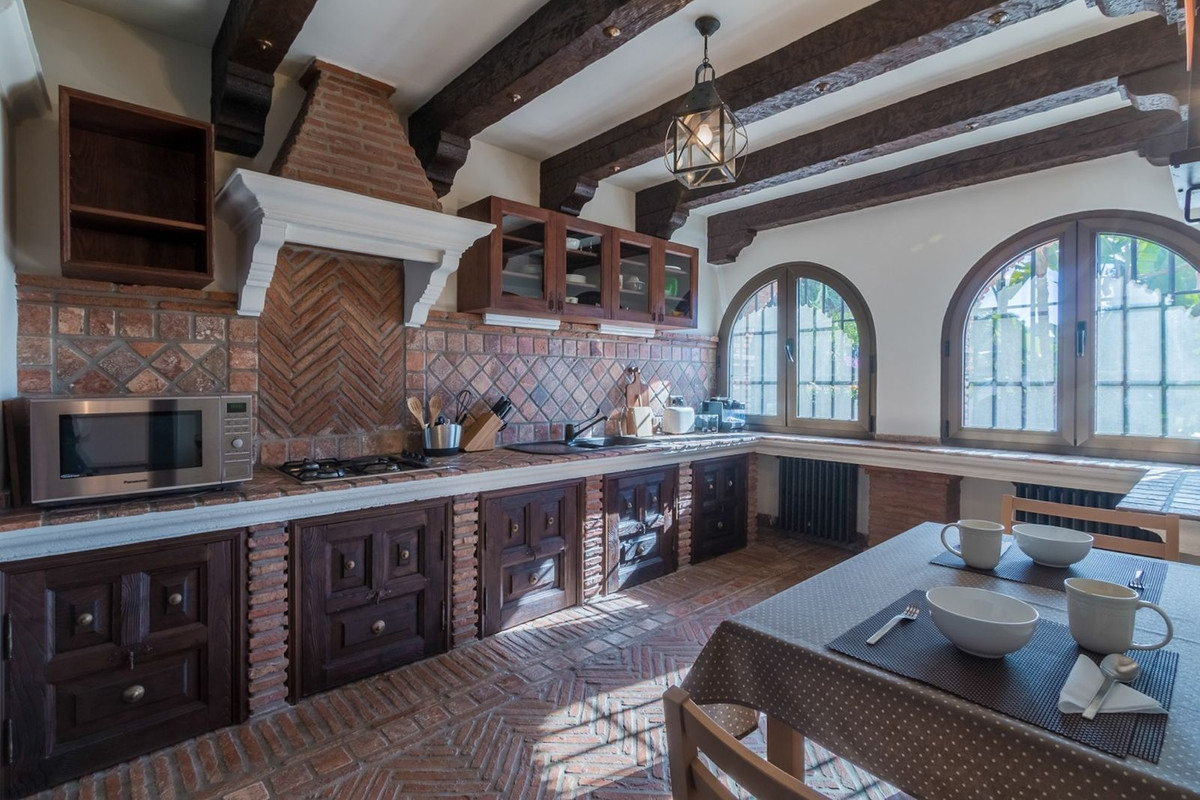 Huis te koop in Costabella | 4 slaapkamers H4621810