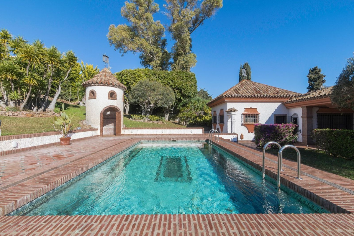 Huis te koop in Costabella | 4 slaapkamers H4621810