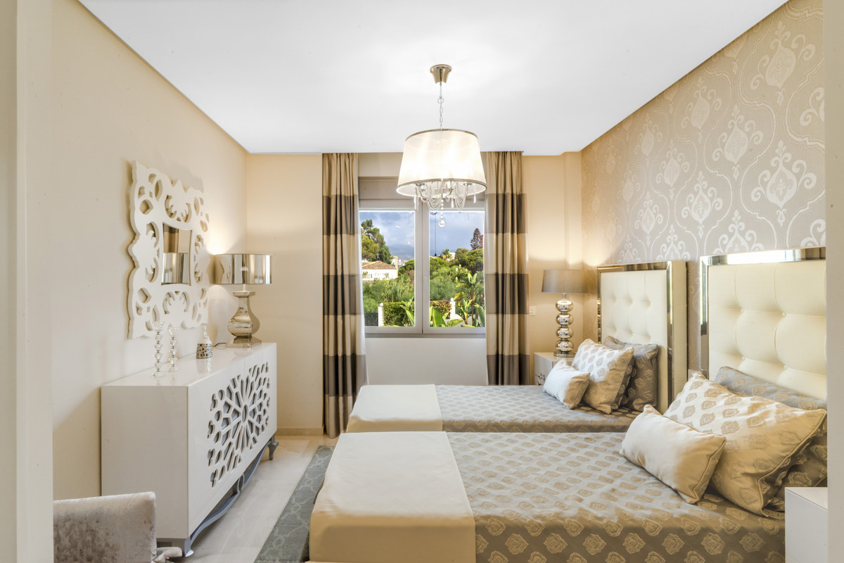 Vrijstaande Villa in Costabella-18