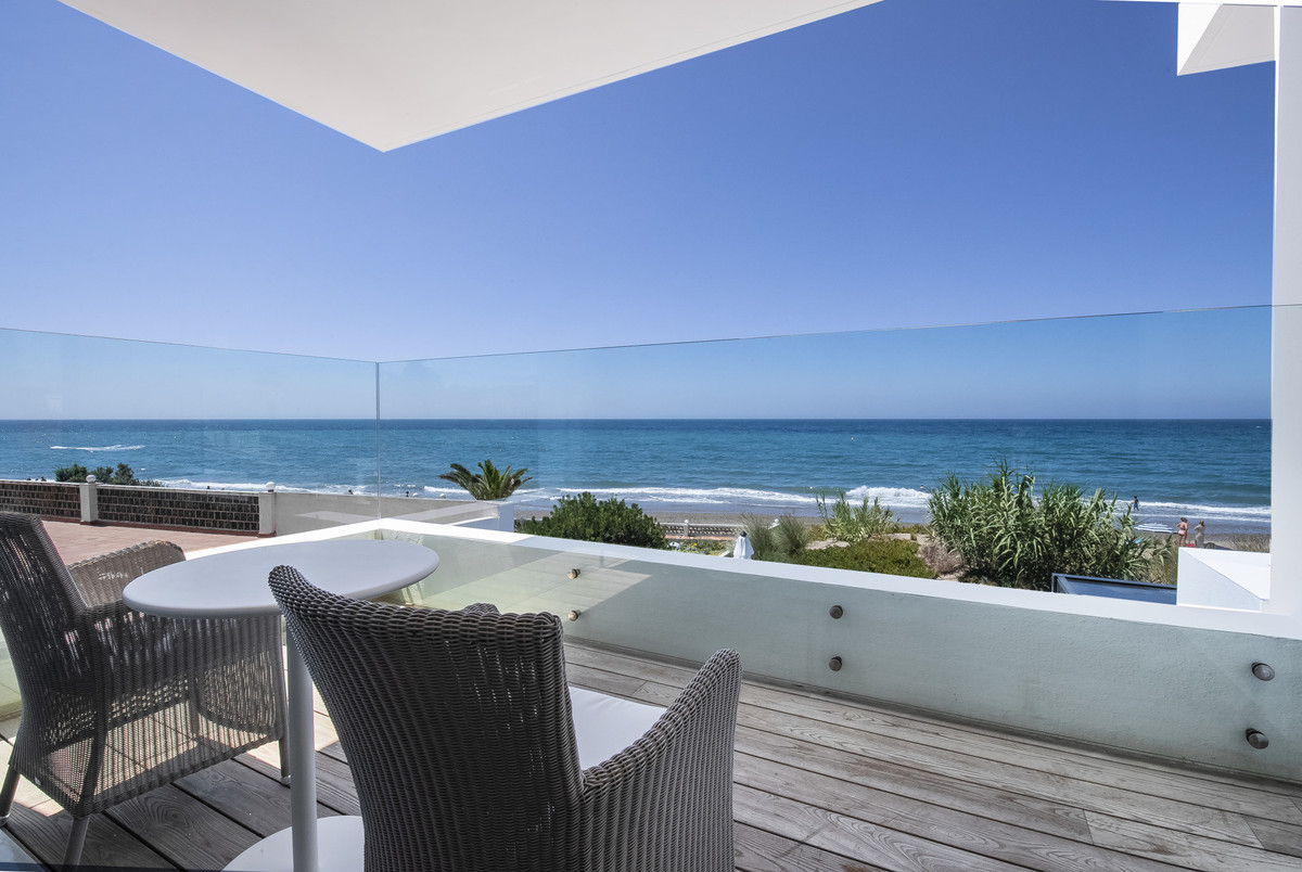 Vrijstaande Villa in Costabella-17
