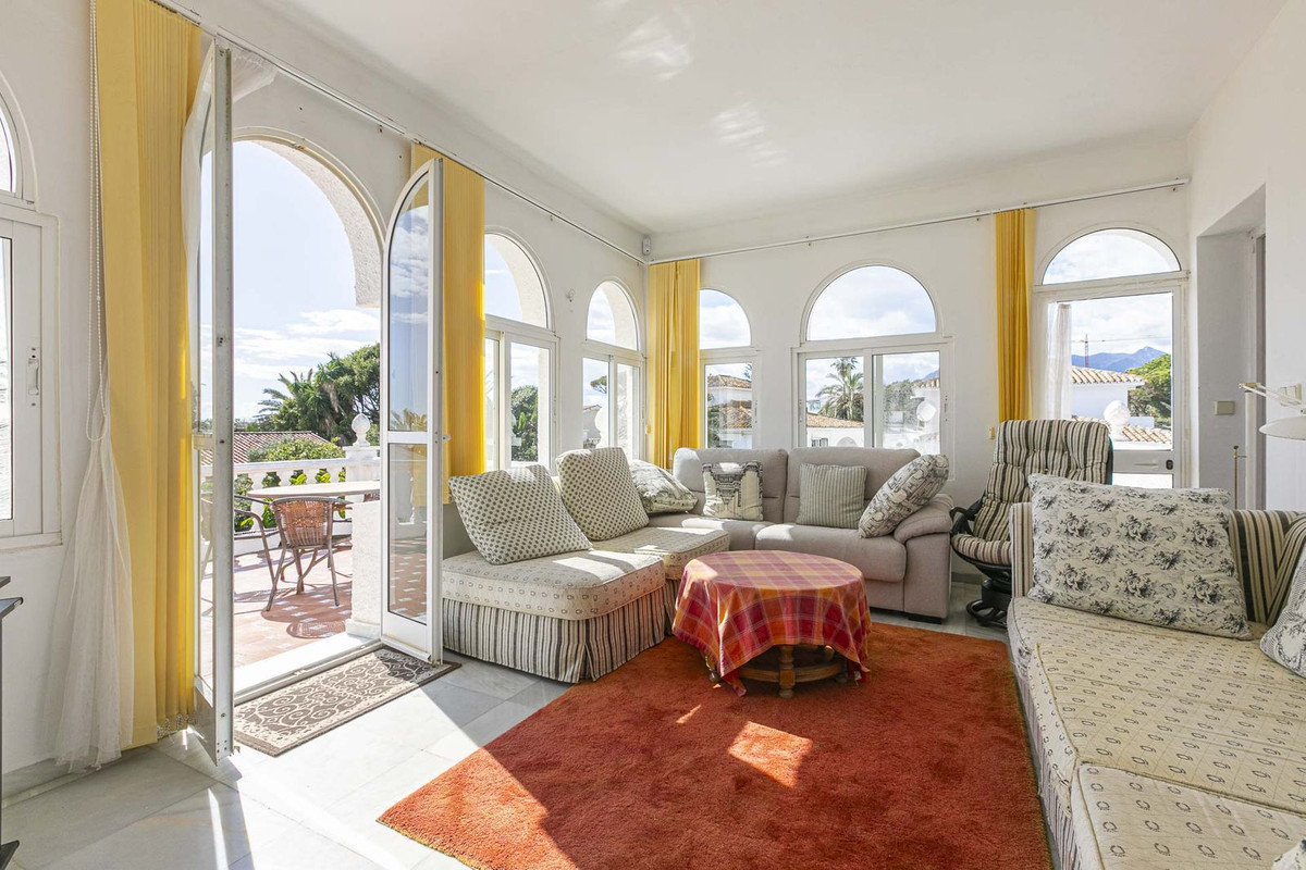 Vrijstaande Villa in Costabella-44