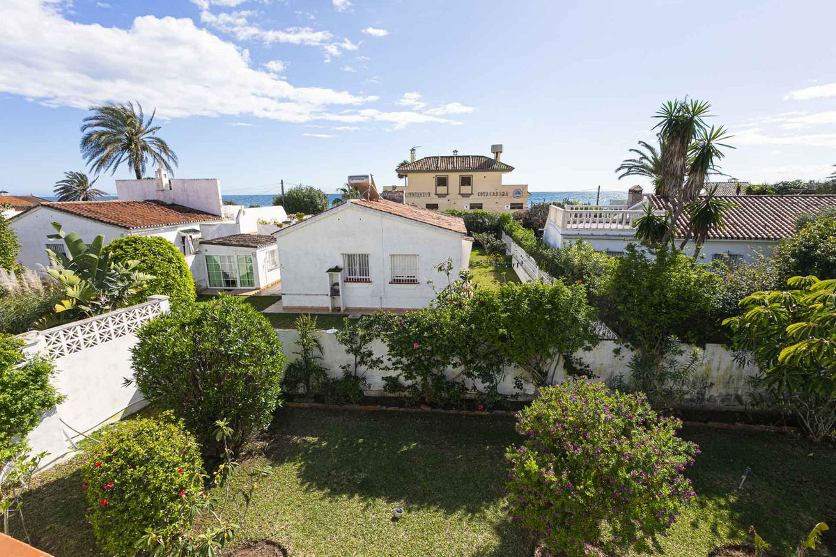 Vrijstaande Villa in Costabella-56