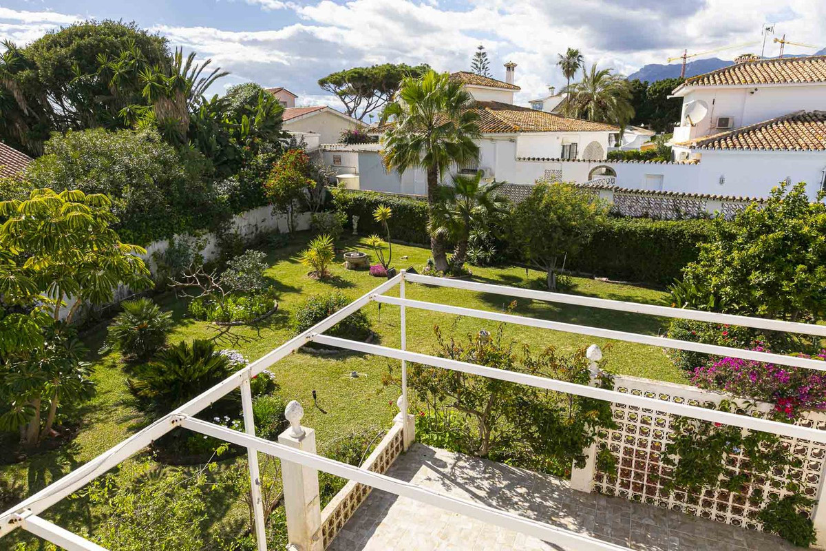 Vrijstaande Villa in Costabella-58