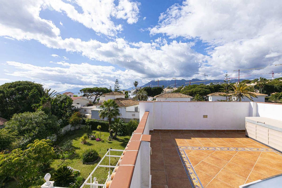 Vrijstaande Villa in Costabella-62