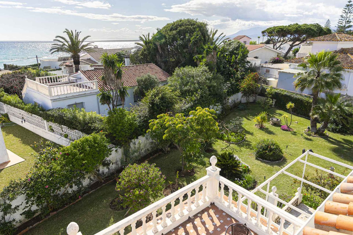 Vrijstaande Villa in Costabella-63