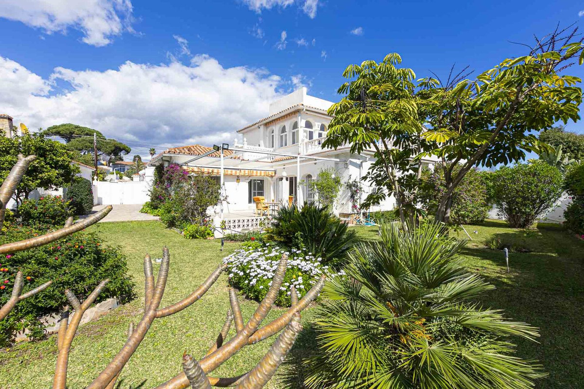 Vrijstaande Villa in Costabella-66