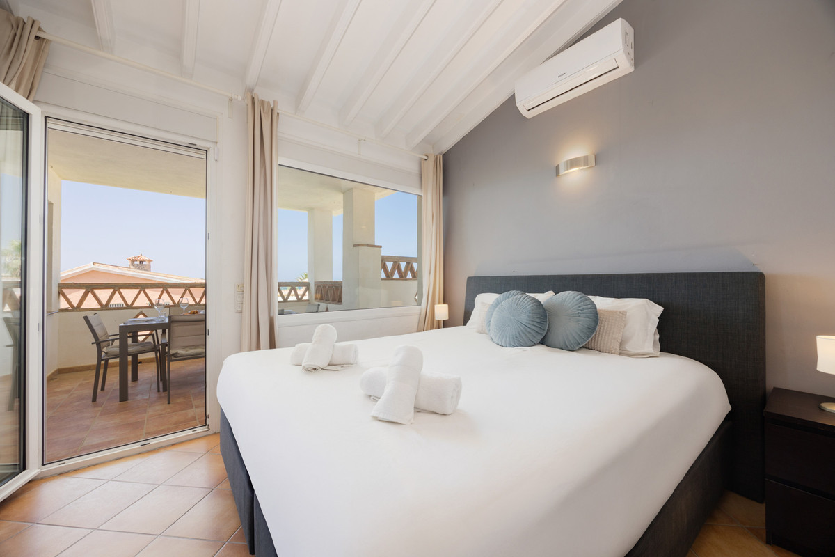 Huis te koop in Costabella | 4 slaapkamers H5080297