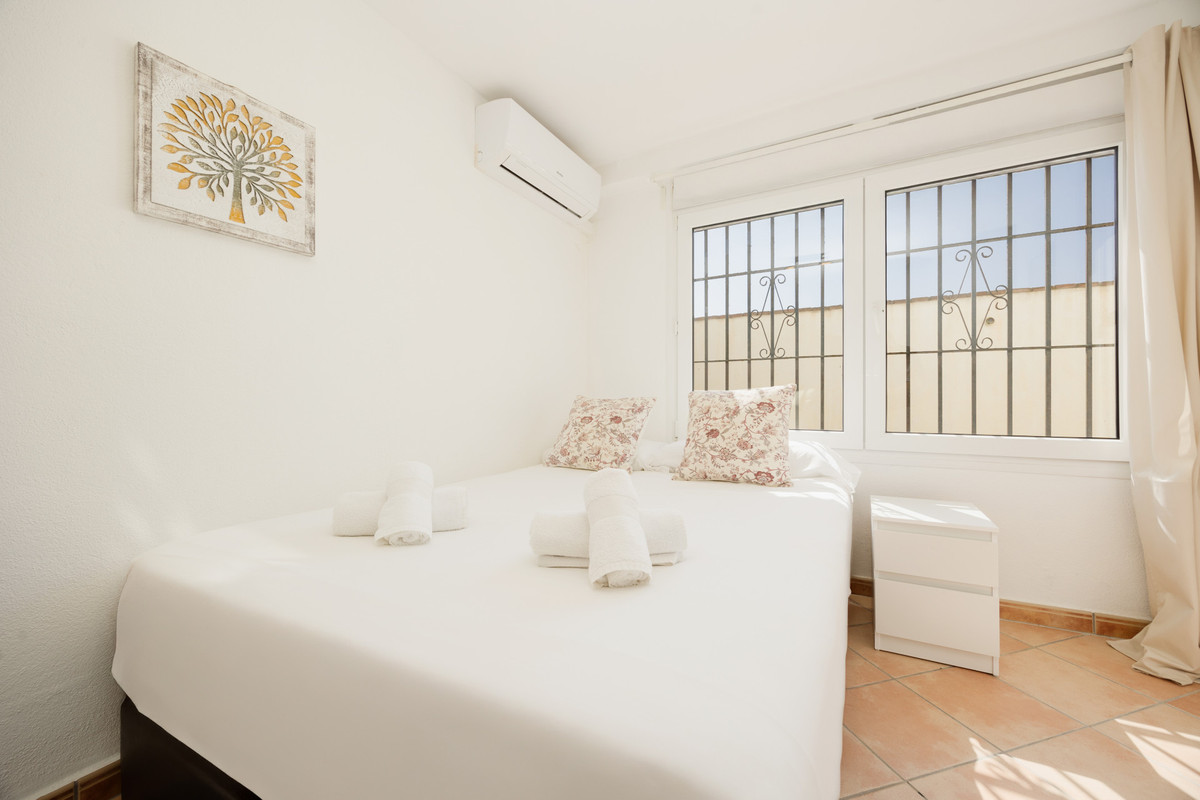 Huis te koop in Costabella | 4 slaapkamers H5080297