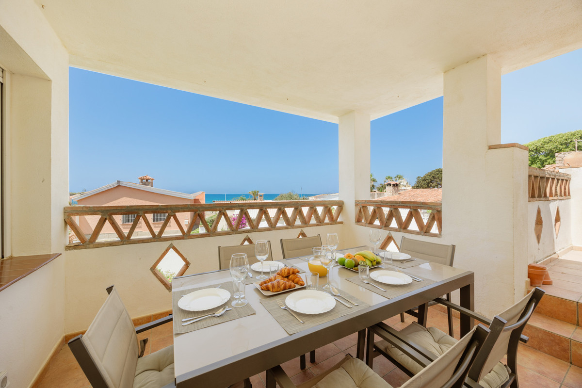 Huis te koop in Costabella | 4 slaapkamers H5080297