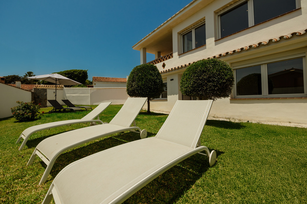 Huis te koop in Costabella | 4 slaapkamers H5080297