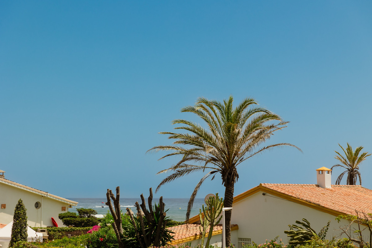 Huis te koop in Costabella | 4 slaapkamers H5080297