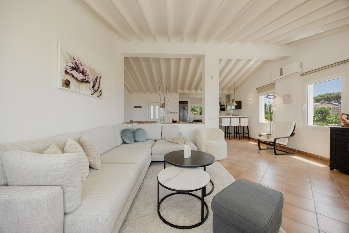 Huis te koop in Costabella | 4 slaapkamers H5080297
